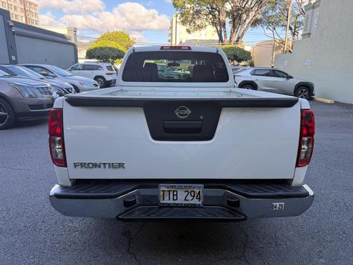 2019 Nissan Frontier S