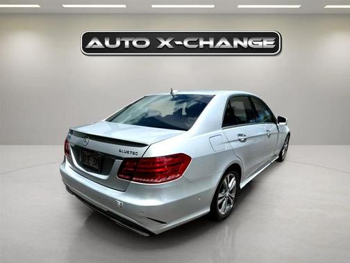 2014 Mercedes-Benz E-Class 4dr Sdn E 250 BlueTEC Sport RWD
