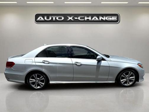 2014 Mercedes-Benz E-Class 4dr Sdn E 250 BlueTEC Sport RWD