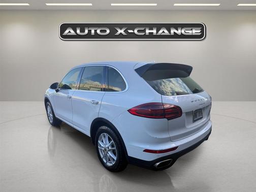 2016 Porsche Cayenne Cayenne