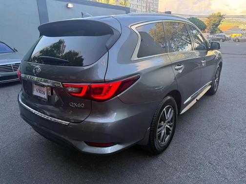 Gray 2019 INFINITI QX60 Luxe