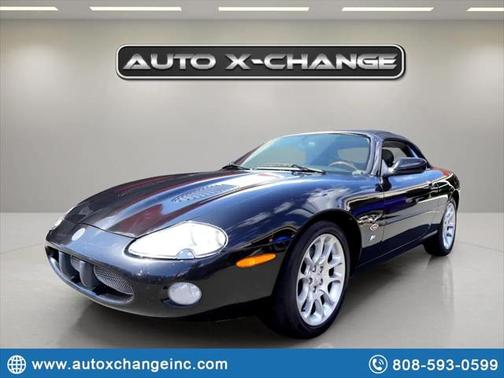 2001 Jaguar XKR Base