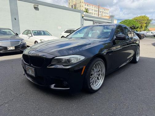2011 BMW 550 4dr Sdn 550i RWD