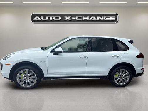 2015 Porsche Cayenne Cayenne S E-Hybrid