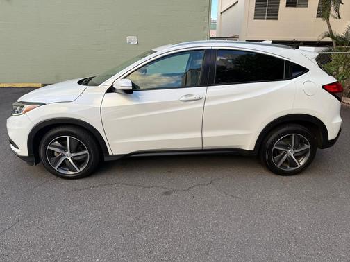 2022 Honda HR-V EX-L