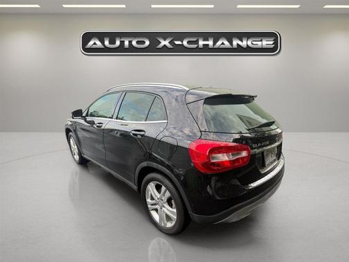 2017 Mercedes-Benz GLA 250 Base