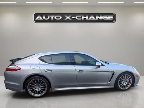 2013 Porsche Panamera GTS