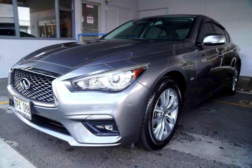 Photo 3 of 31 of 2018 INFINITI Q50 2.0t PURE