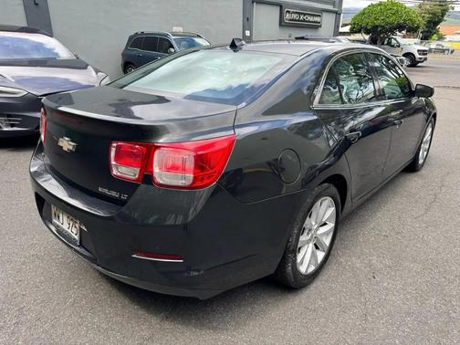 Gray 2014 Chevrolet Malibu 2LT