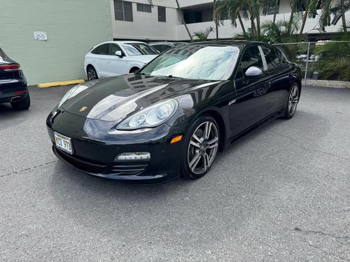 2012 Porsche Panamera 4