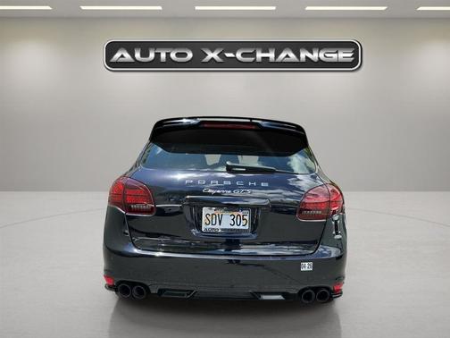 2014 Porsche Cayenne GTS