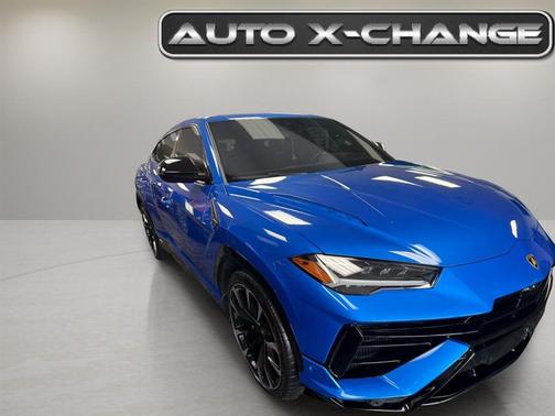 2023 Lamborghini Urus S AWD