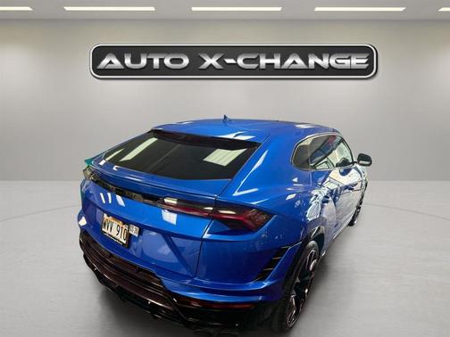 2023 Lamborghini Urus S AWD