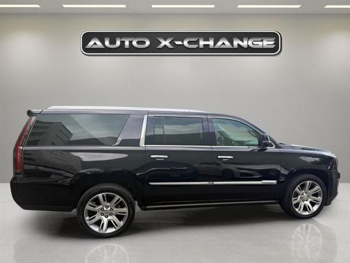 2017 Cadillac Escalade ESV Premium Luxury