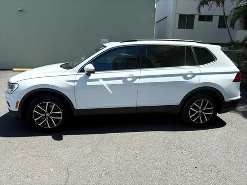 2021 Volkswagen Tiguan 2.0T SE R-Line Black