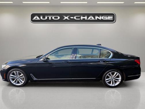 2016 BMW 750 i xDrive