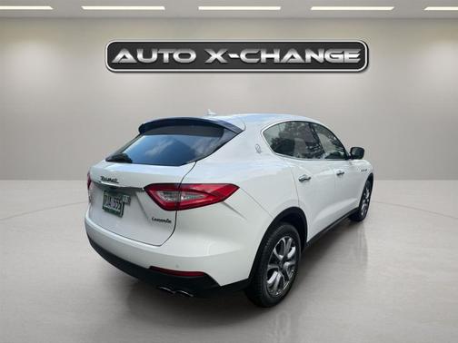 2017 Maserati Levante Base