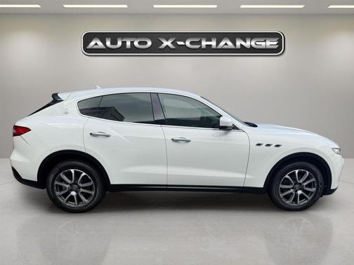 2017 Maserati Levante Base