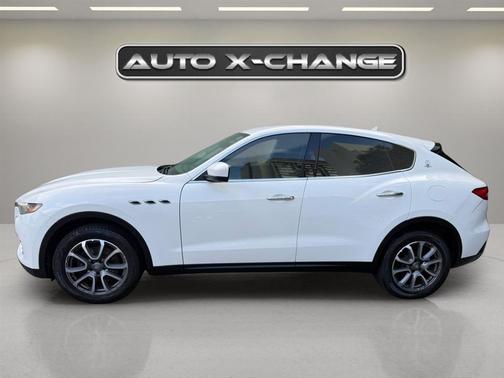 2017 Maserati Levante Base