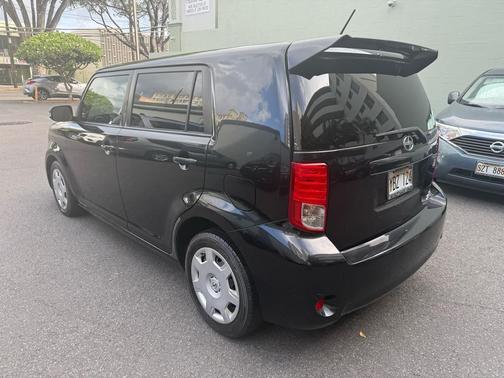 2012 Scion xB Release Series 9.0