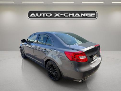 2012 Suzuki Kizashi 4dr Sdn CVT FWD SE