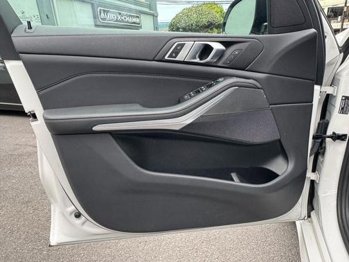 2023 BMW X5 sDrive40i Sports Activity Vehicle