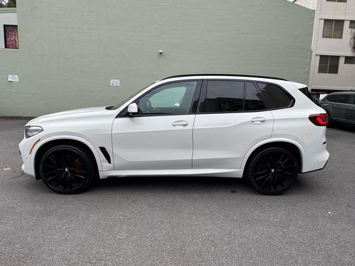 2023 BMW X5 sDrive40i Sports Activity Vehicle