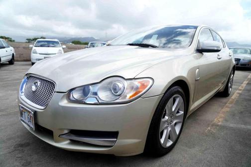 Photo 3 of 30 of 2009 Jaguar XF Luxury