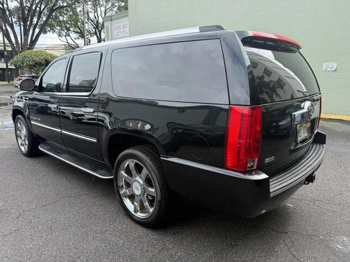 2011 Cadillac Escalade ESV Base