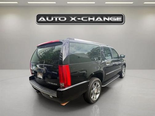 2011 Cadillac Escalade ESV Base