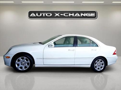 2005 Mercedes-Benz C-Class 4dr Sdn 2.6L