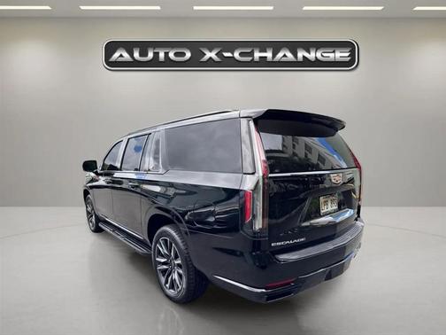 Black 2022 Cadillac Escalade ESV Sport