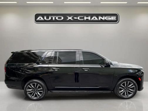 Black 2022 Cadillac Escalade ESV Sport