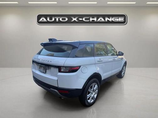 White 2017 Land Rover Range Rover Evoque SE