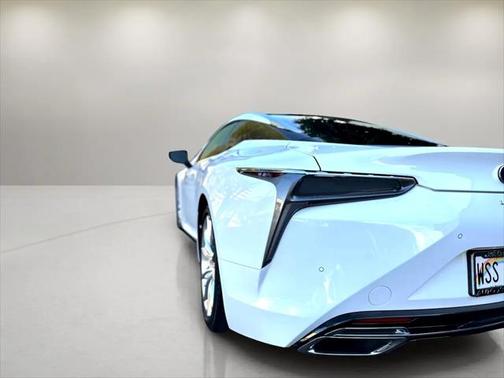 2018 Lexus LC 500h Base