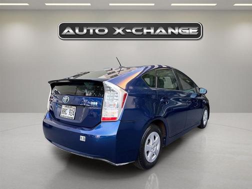 2010 Toyota Prius III
