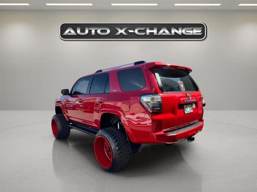 2022 Toyota 4Runner SR5