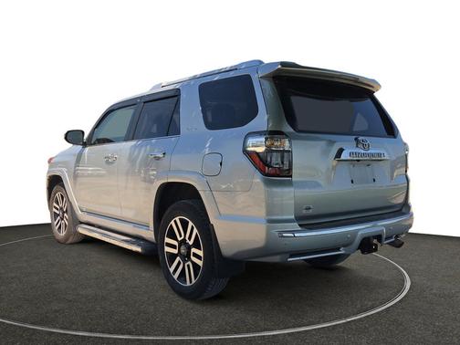 Classic Silver Metallic 2024 Toyota 4Runner Limited