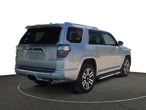 Classic Silver Metallic 2024 Toyota 4Runner Limited