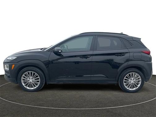 2021 Hyundai KONA SEL Plus