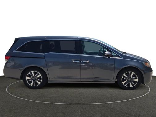Crystal Black Pearl 2014 Honda Odyssey Touring