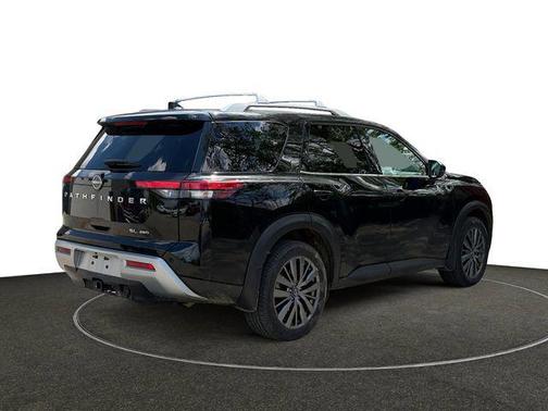 Super Black 2022 Nissan Pathfinder SL 4WD