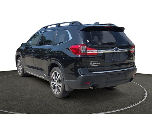 Crystal Black Silica 2021 Subaru Ascent Limited 7-Passenger