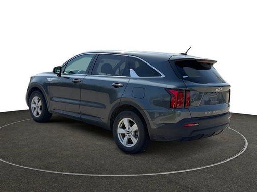 Gravity Grey 2022 Kia Sorento LX