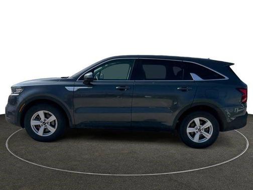 Gravity Grey 2022 Kia Sorento LX
