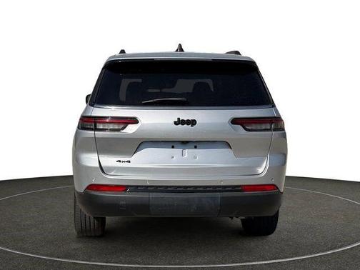 Silver Zynith 2023 Jeep Grand Cherokee L Altitude