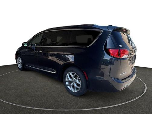 Maximum Steel Metallic Clearcoat 2019 Chrysler Pacifica Touring-L Plus