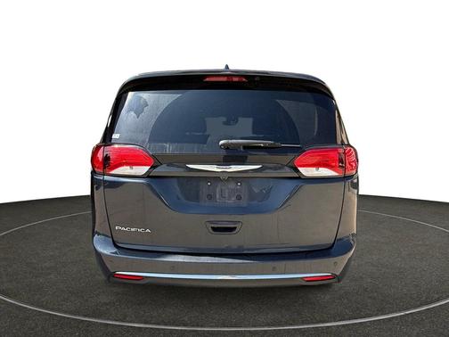 Maximum Steel Metallic Clearcoat 2019 Chrysler Pacifica Touring-L Plus