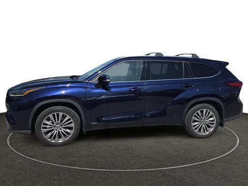 Blueprint 2022 Toyota Highlander Hybrid Platinum