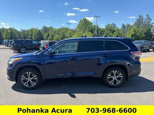 Nautical Blue Metallic 2016 Toyota Highlander XLE